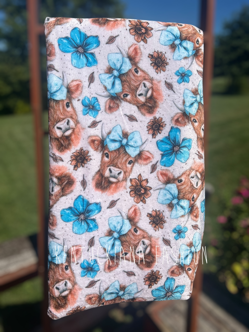 60x80 Fuzzy Blanket - Teal highland cow