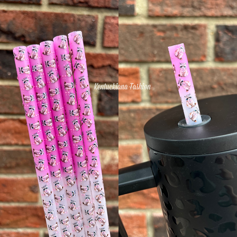 40 ounce straw - color changing pink raccoons with bows