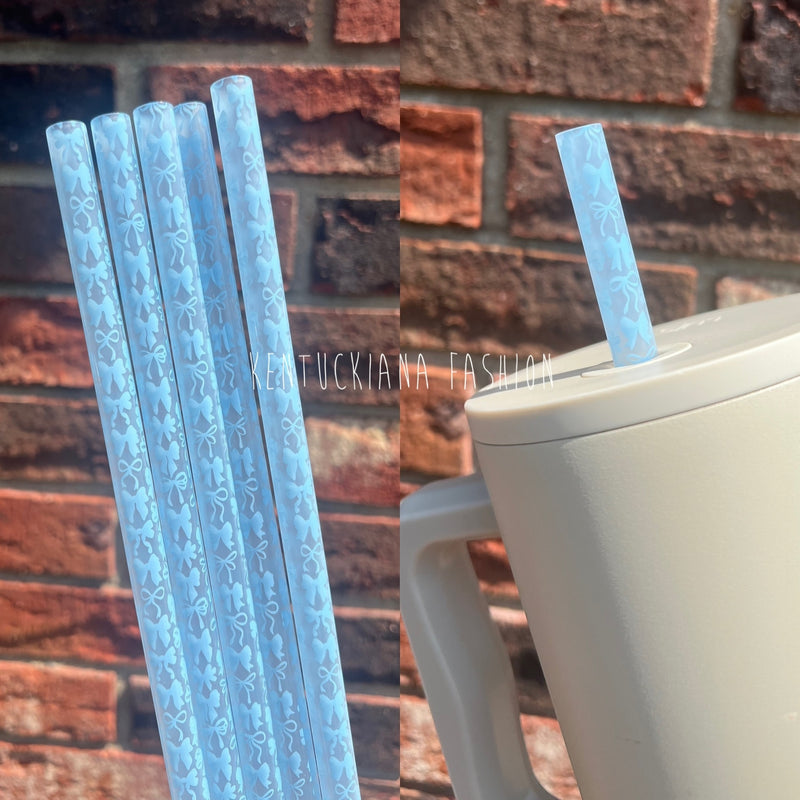 40 ounce straw - clear blue bows
